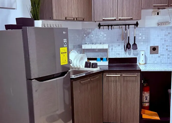 Vista Shaw Residences