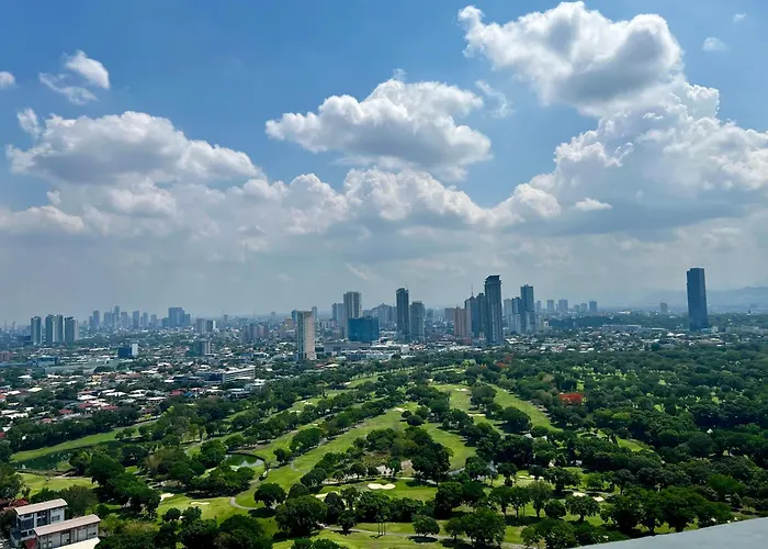 Aparthotel Vista Shaw Residences